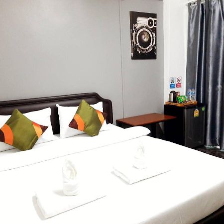 Ada Apartment - อาดา อพาร์ทเมนท์ Bangkok Zewnętrze zdjęcie
