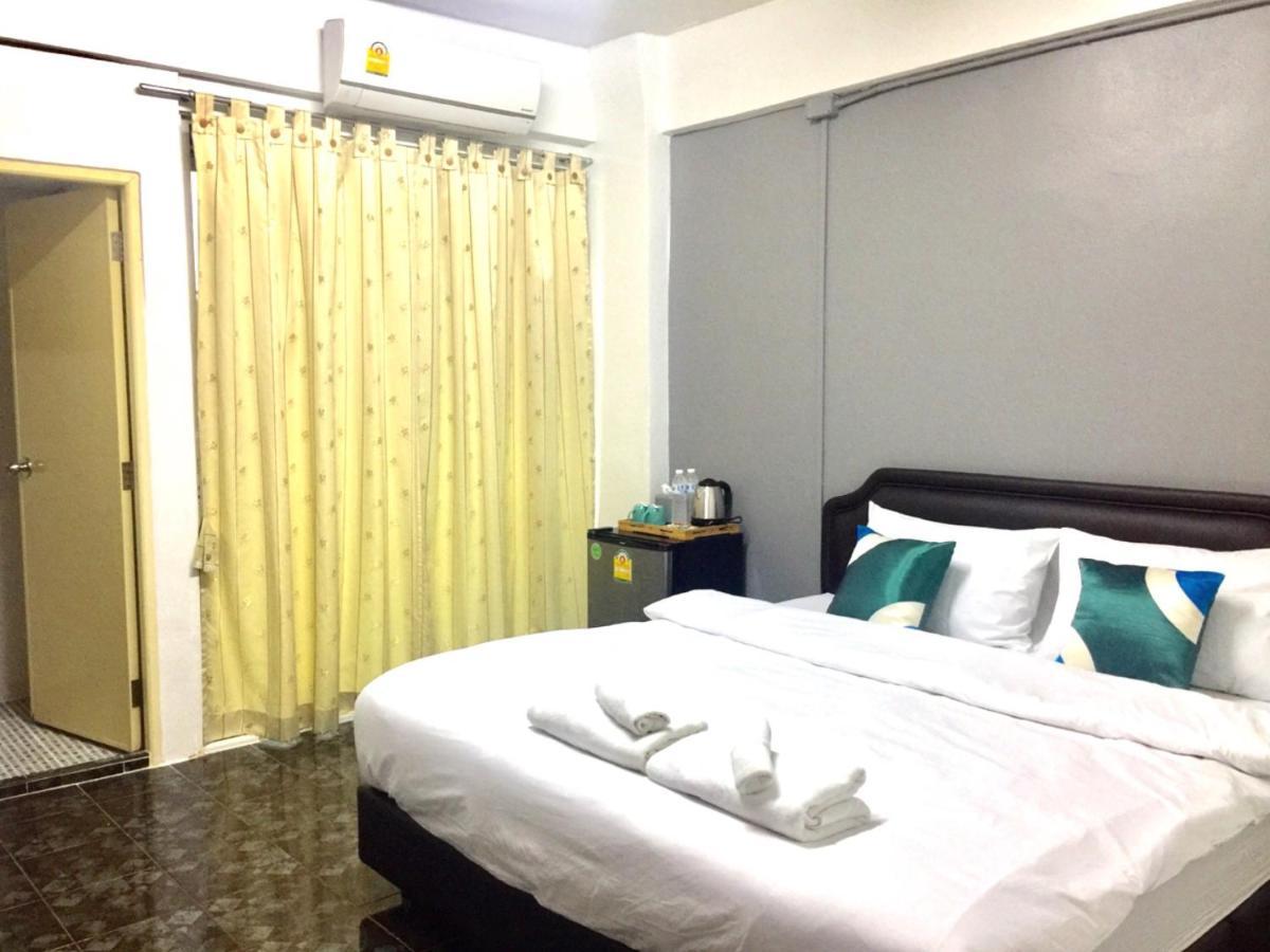 Ada Apartment - อาดา อพาร์ทเมนท์ Bangkok Zewnętrze zdjęcie